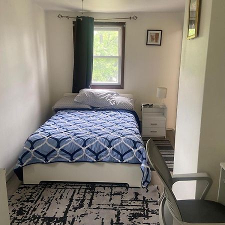 Cozy Room With Private Bathroom New York Eksteriør bilde